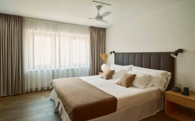 Hotel MET Pamplona