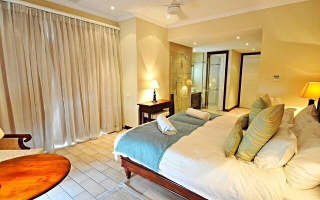 Eden Island, Beach front, Luxury, 3 Bed Ensuite, WiFi