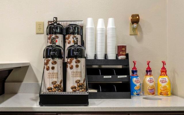 Red Roof Inn & Suites Carrollton, GA–West Georgia