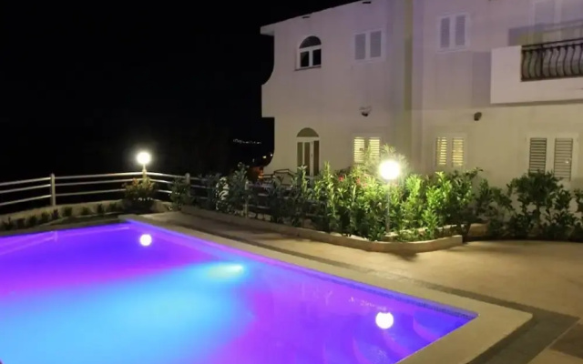 Apartment Tafra 4