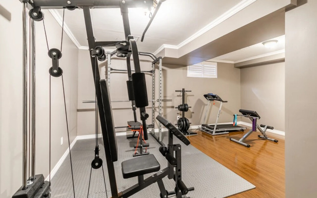 GLOBALSTAY. Luxury 3BR Townhomes with HOT TUB, Gym, BBQ
