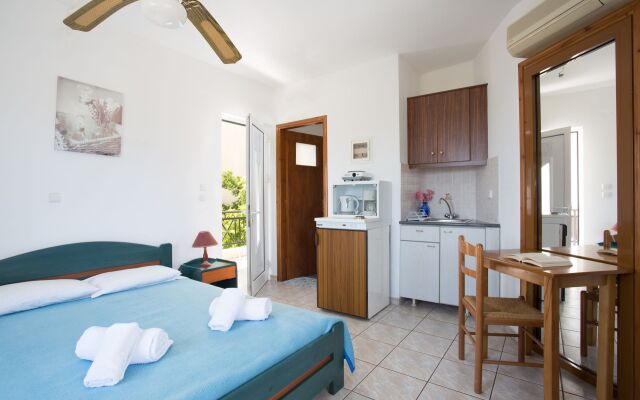 Malvasia Corner Studios