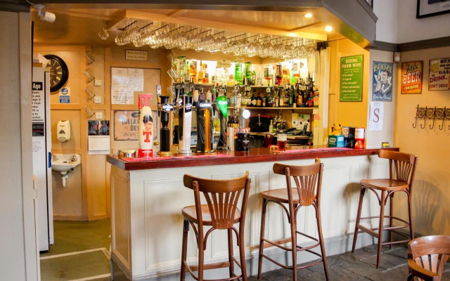 Station Hotel And Restaurant