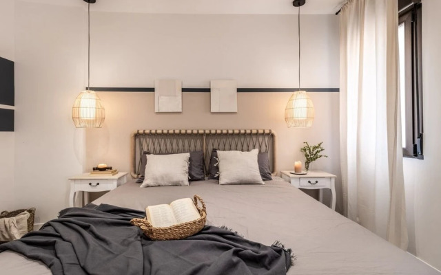 Sebastiano - 3 Bedrooms and Balcony in Almagro