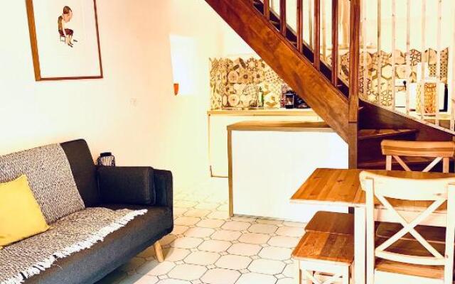 Ruoms Petite Maison 3* centre-village