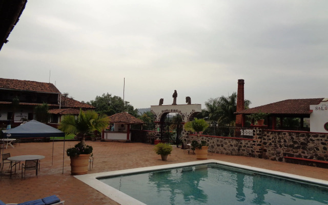 Hotel Campestre Hacienda Caracha
