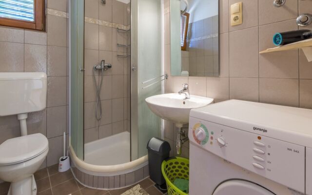 House Haus Vlady