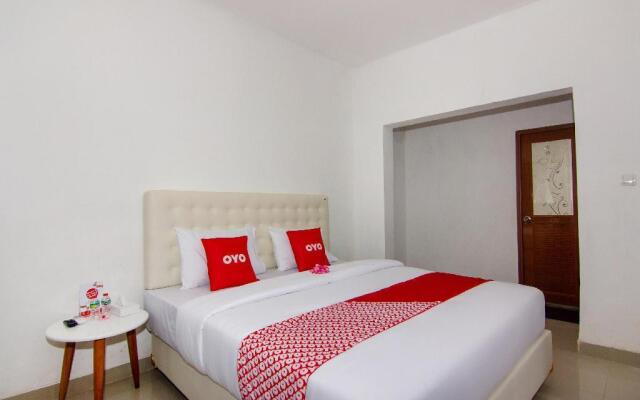 OYO 3796 Senggigi Villas