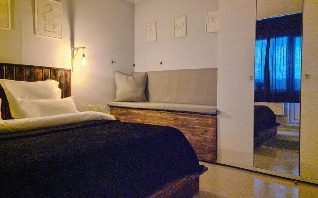 Мириады в микрорайоне Энтузиастов