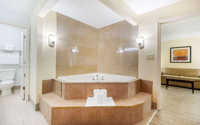 Quality Inn & Suites