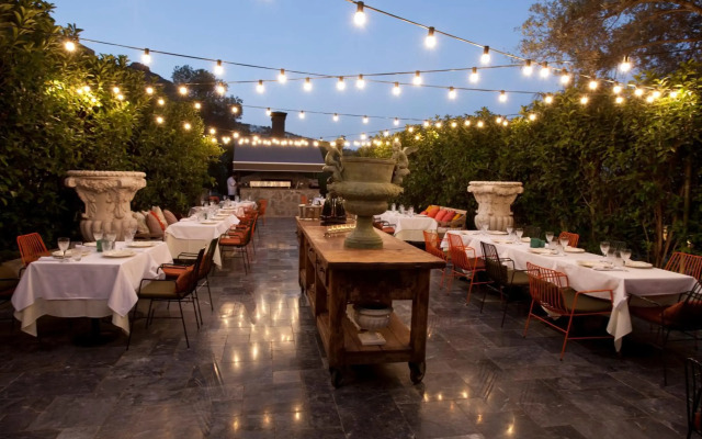 Bella Sombra Hotel