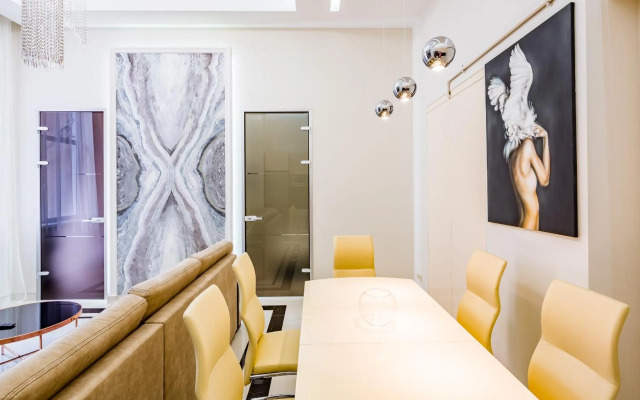 LEOGRAND DELUXE apartment in Doroshenka, 17