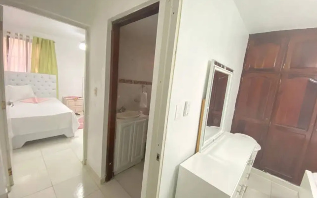 9DR 3-bedroom Apartment Near Monumental Area