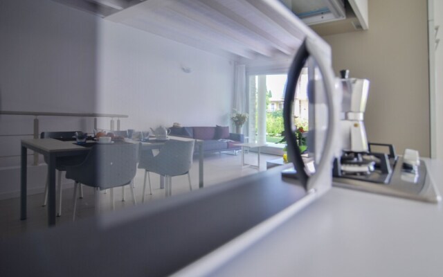 Sirmione Halldis Apartments