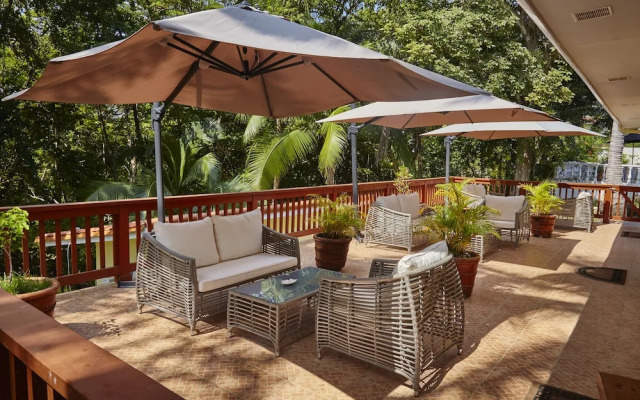 Contadora Island Inn B&B