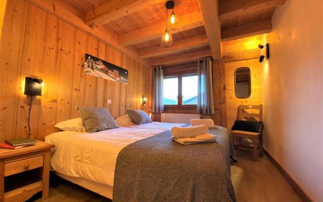 Chalet in Morzine Sleeping 12 with Sauna