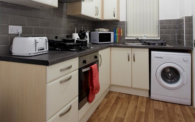 Brownhill House Apartments