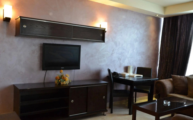 Diamond Hotel Suites