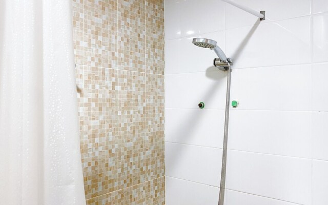 Tidy And Cozy 2Br Apartment At Royal Olive Residence