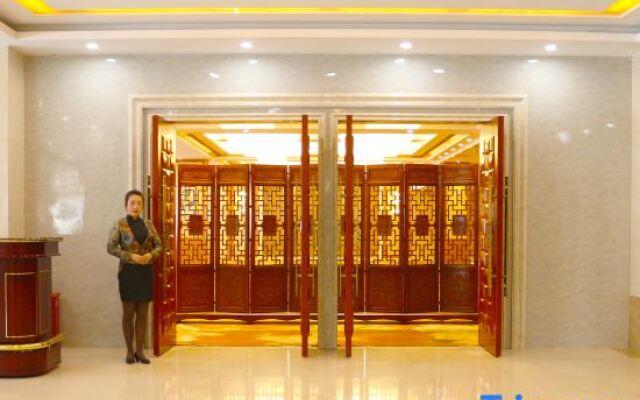 Orient International Hotel