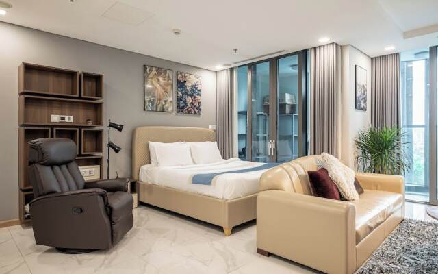 Somi Luxstay Landmark 81