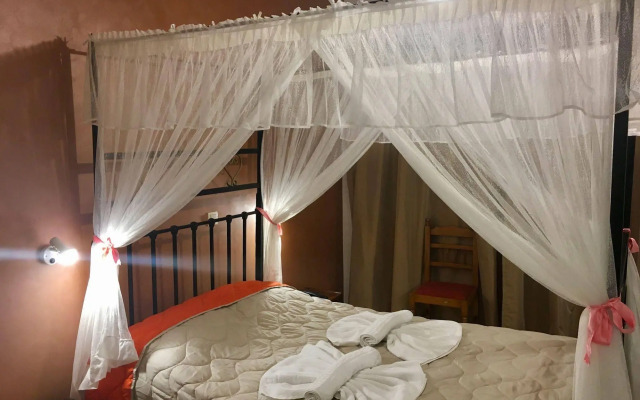 Hotel Lodos