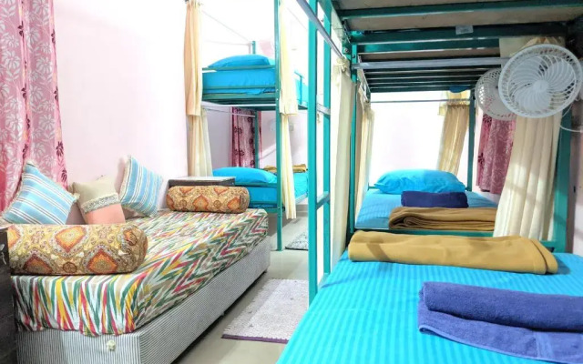 Aura hostel