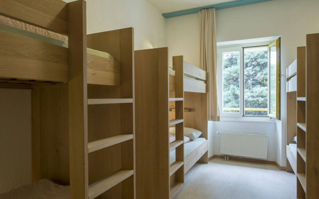 Youth Hostel Montreux