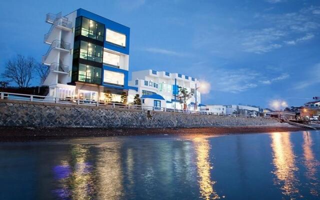 Blue Latte Poolvilla