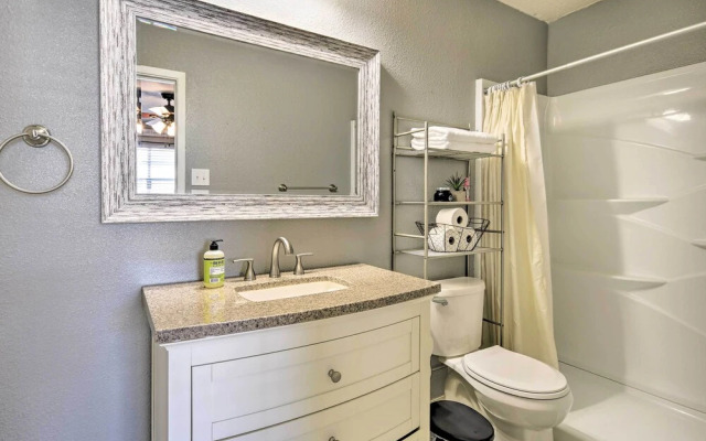 Charming Clovis Home w/ Covered Patio!