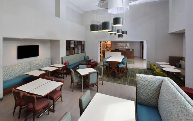 Hampton Inn & Suites by HIlton Charlotte North I 485
