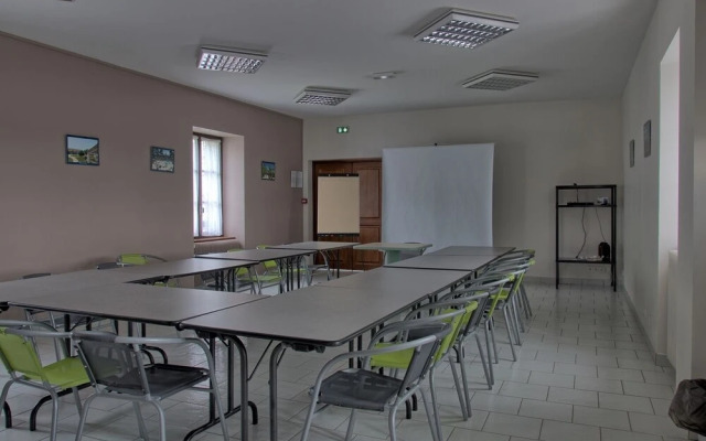 Azureva Brommat En Carladez