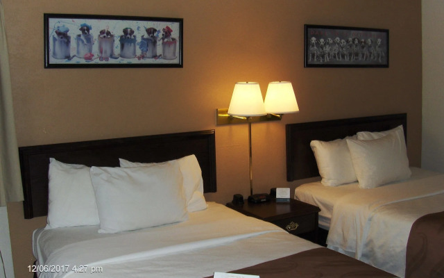 Quality Inn Port Angeles - near Olympic National Park