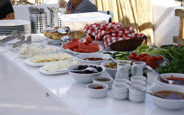 Hi̇mm Hotel