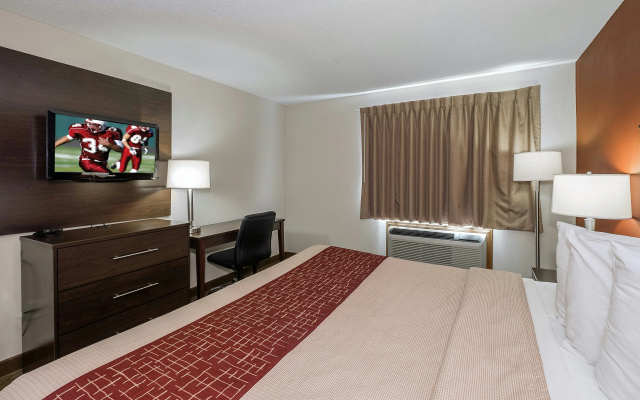 Red Roof Inn Dayton - Huber Heights