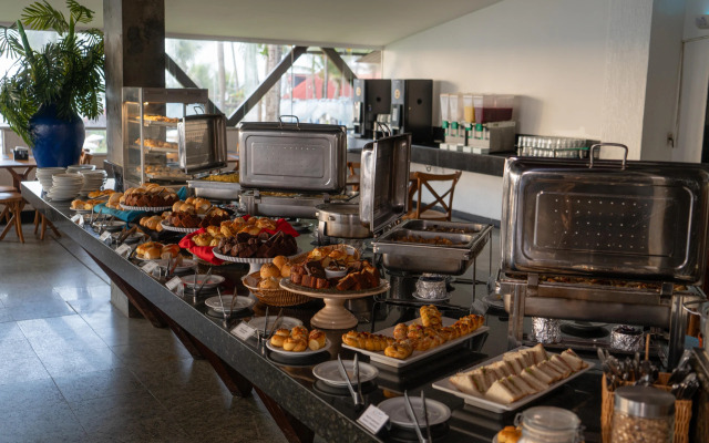 El Aram Imirá Beach Resort