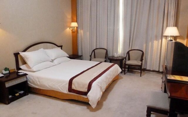 Liangyuan International Hotel - Suining