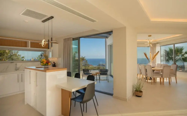 Luxury Villa Zakkallin - With Amazing View