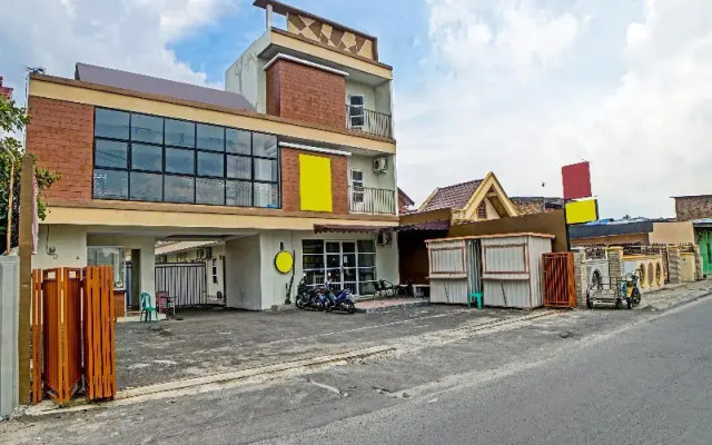 Collection O 91528 Garuda Residence Syariah