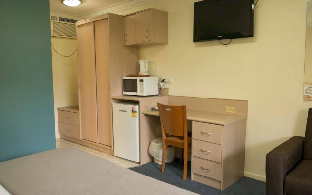 Oxley Motor Inn