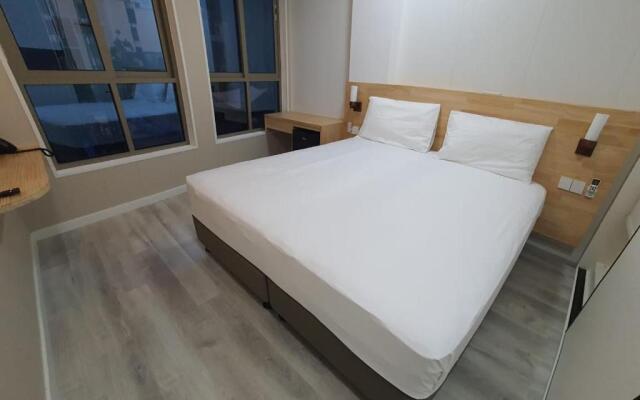 Tourist Inn Grand