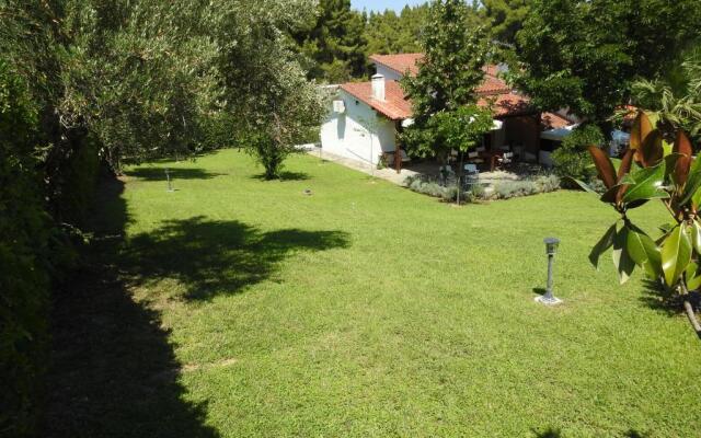 Konstantinos's luxury residence Sani