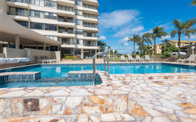 Southern Cross Apartments