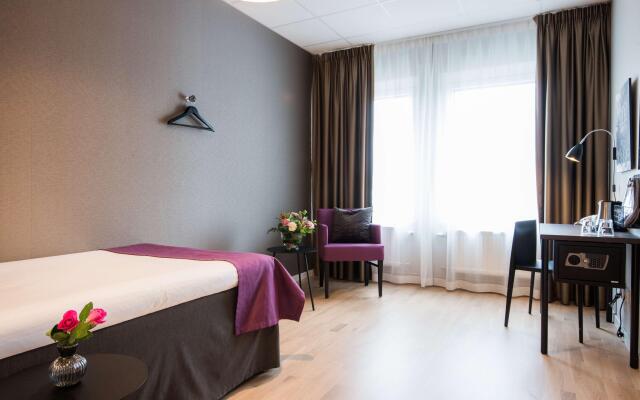 Best Western Arlanda Plus Park Airport Hotel