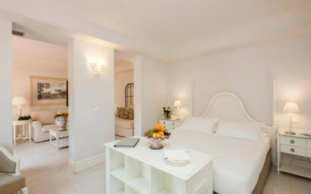 Villa Athena Resort