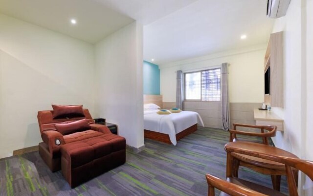 Jindeng Hotel (Guangzhou Huadu Shiling Leather City Shop)