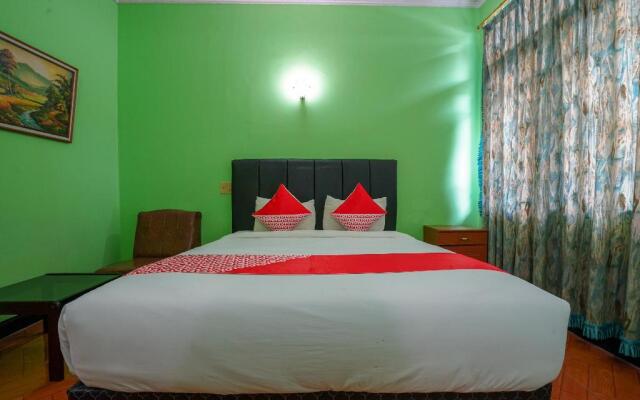 OYO 1389 Hotel Carissima