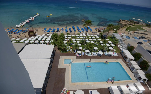 Silver Sands Beach Hotel