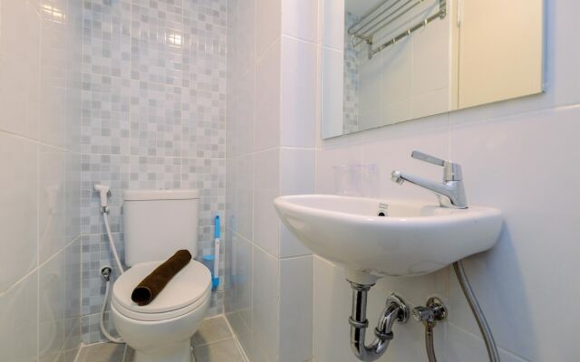 Simply Look And Cozy Studio Tokyo Riverside Pik 2 Apartment