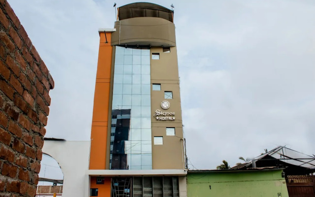 Hotel Signos Trujillo
